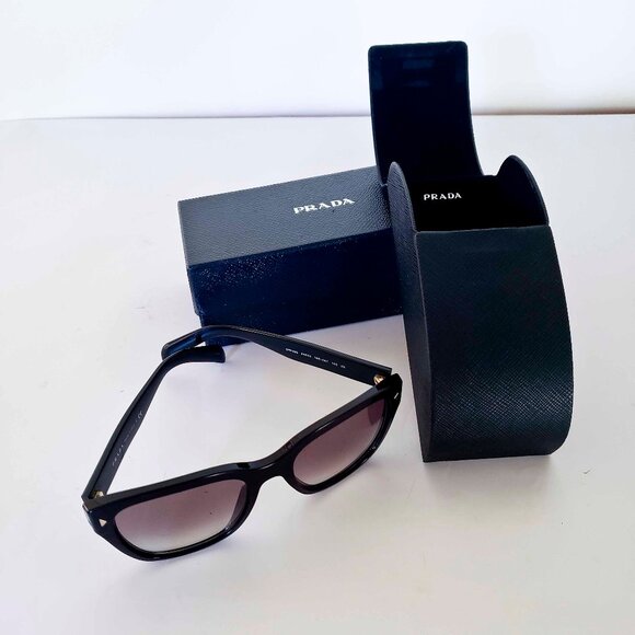 Prada Accessories - Vintage Prada Womens SPR09S Sunglasses with 2 Cases